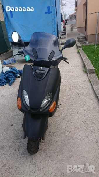 Скутер Yamaha Yp125R, снимка 1
