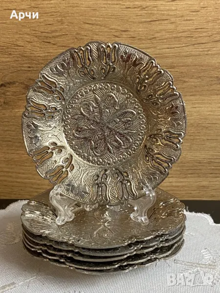 Малки метални чинийки, снимка 1