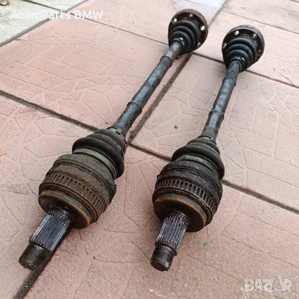 Полуоска BMW E90 E91 E92 E93 Полуоски с каре БМВ E90 Е91 Е92 Е93, снимка 1