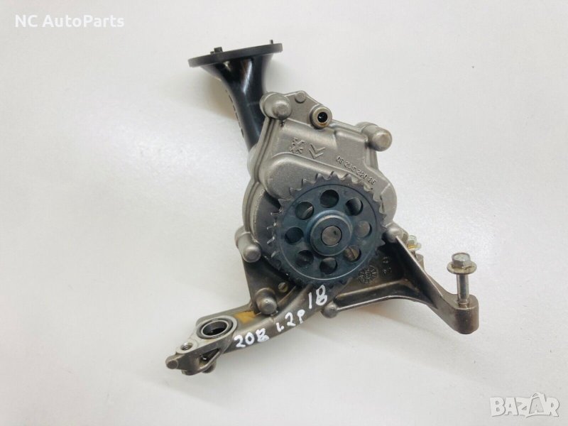 Маслена помпа за Peugeot Пежо 208 Citroen Ситроен C3 1.2 HMZ HM01 9808231280 2018, снимка 1