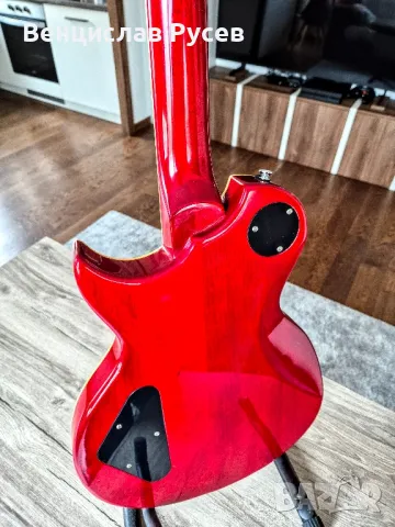 Vintage AV1H Flame Cherry Sunburst, Advance Series, 2009, Korea, снимка 7 - Китари - 49537562