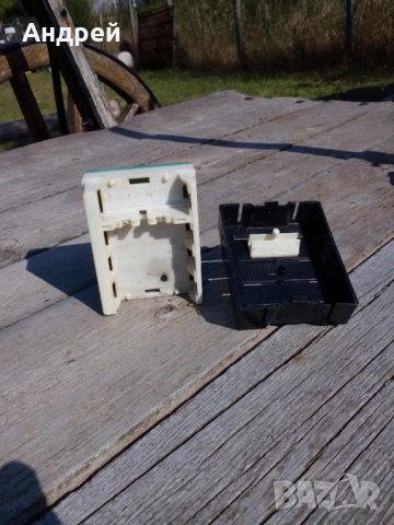 Старо зарядно устройство ЗУ-01, снимка 5 - Антикварни и старинни предмети - 26328184