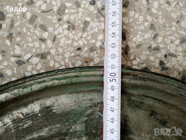 Продавам стари медни тави с диаметри 53 и 51см по 85лв за брой, снимка 4 - Антикварни и старинни предмети - 50474058