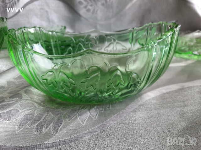 Купи, фруктиера, големи чинии, малки чинии от зелено стъкло, снимка 4 - Сервизи - 53131563