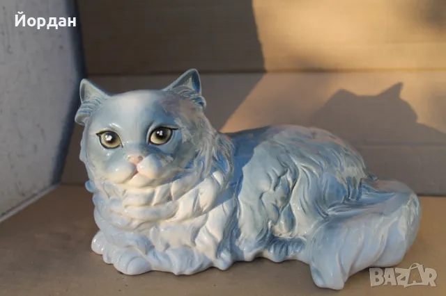 Немска порцеланова фигурка ''Goebel''