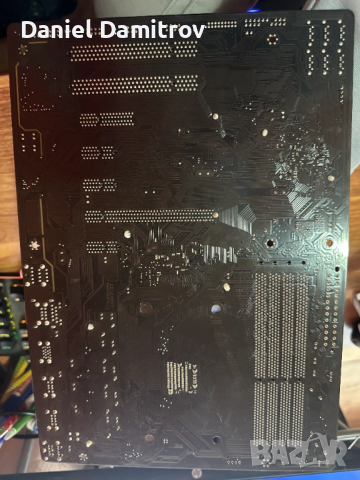 За части дъно GIGABYTE GA-970A-DS3P, снимка 2 - Дънни платки - 53485803