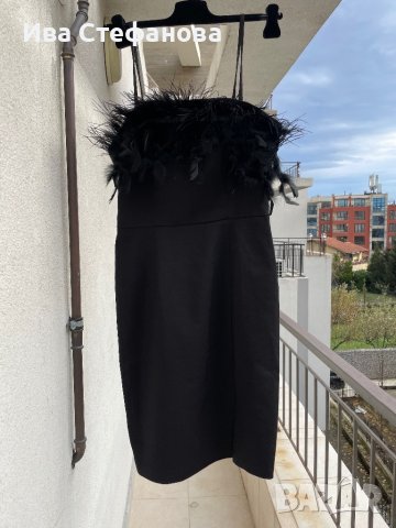 Разкошна нова черна парти коктейлна строго официална рокля Mohito пера пухчета , снимка 8 - Рокли - 42094065