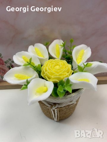 цветя от ароматен глицеринов сапун и Българска роза , снимка 3 - Картини - 43389734