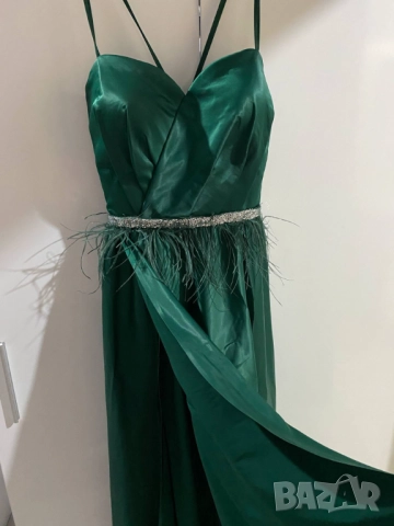 Официална сатенена рокля