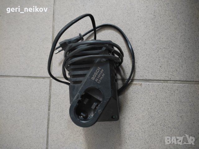 Зарядно за винтоверти Бош