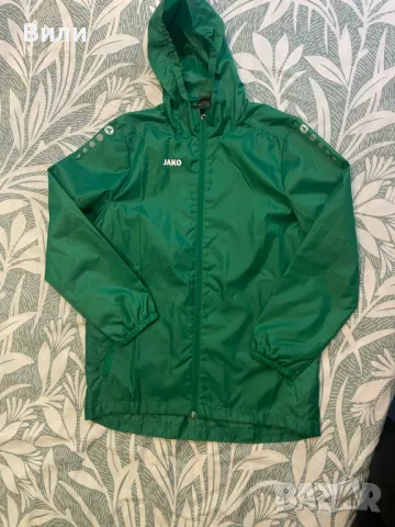 Ветровка Jako . зелена  размер 164
