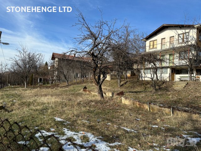 къща, тухла 1984г. , на 2 етажа, село Долна Диканя, двор 870м, снимка 2 - Къщи - 41871181