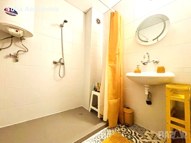 Двустаен апартамент -център Варна, снимка 2 - Апартаменти - 53349932