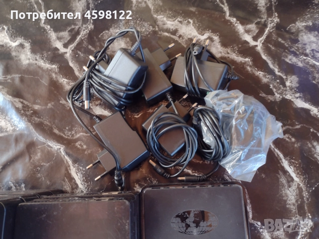 Продавам LOT от 25 IPTV Box TH100 TH200 MAG254, снимка 3 - Приемници и антени - 51791863