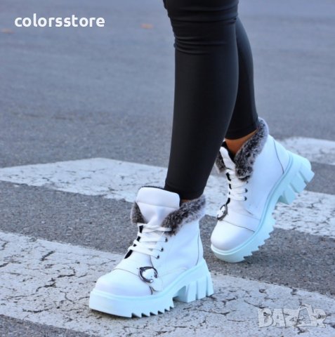 Равни боти - бяла кожа - ZH20, снимка 3 - Дамски боти - 34049805