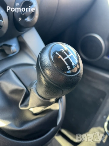 Mazda 2 1.4 дизел, снимка 7 - Автомобили и джипове - 53156728