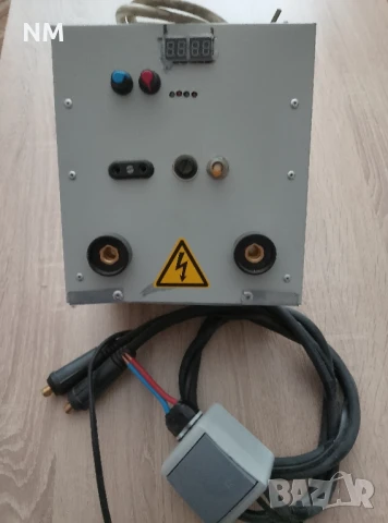 точков апарат 100 А, снимка 3 - Други машини и части - 50766885