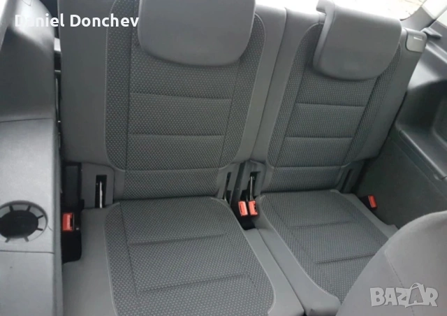 VW TOURAN 1.6 TDi 2012 г., снимка 13 - Автомобили и джипове - 53114959