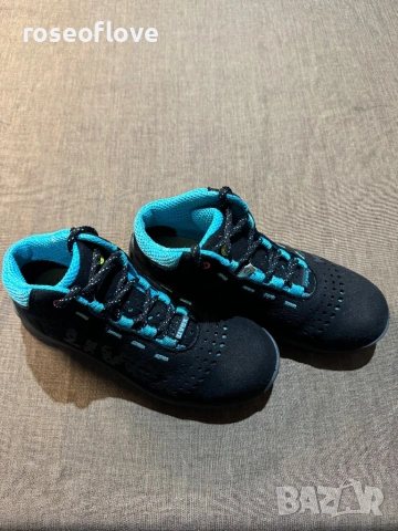 Дамски работни олекотени немски обувки UVEX - номер 39, снимка 4 - Други - 53236369