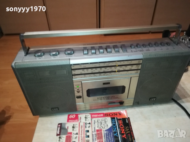 ITT WEEKEND 220 STEREO-ВНОС SWISS 0609252018, снимка 4 - Радиокасетофони, транзистори - 51628256