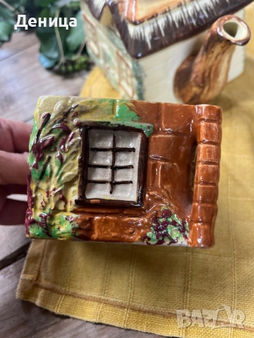 Страхотните английски къщички♥️  Чайник-23/ 15 см с чучур и дръжка Кафява захарница-10.5/8.5 см Жълт, снимка 9 - Други - 53253297