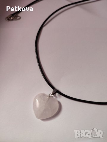 колие с кристали , снимка 4 - Колиета, медальони, синджири - 43379856