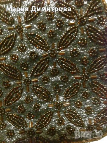 Прекрасна чанта с маниста, снимка 3 - Чанти - 38094510