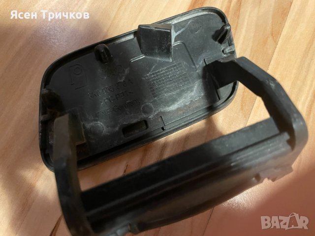 Капачка за пръскалка на фар Audi A4 B8, снимка 2 - Части - 43527200