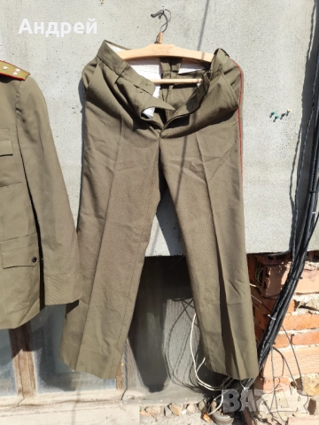 Стара военна униформа, снимка 3 - Антикварни и старинни предмети - 51989909