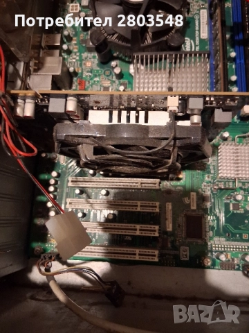 Продавам настолен Компютър , снимка 3 - За дома - 52514505