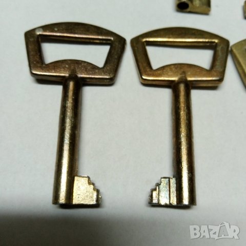 Ключове за гардероби шкафове и др., снимка 2 - Други - 38098032