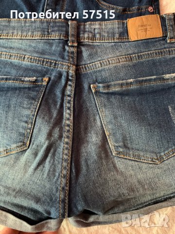 Bershka Terranova Дънкови къси панталони дамски, снимка 3 - Къси панталони и бермуди - 40091821