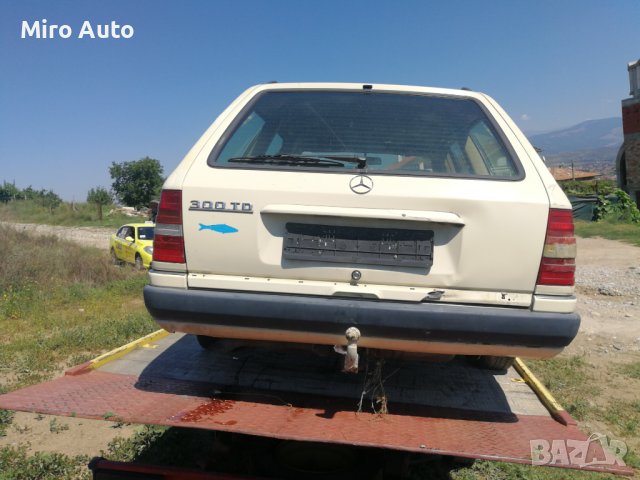 Мерцедес 124 300d 93г На Части , снимка 11 - Автомобили и джипове - 36795103