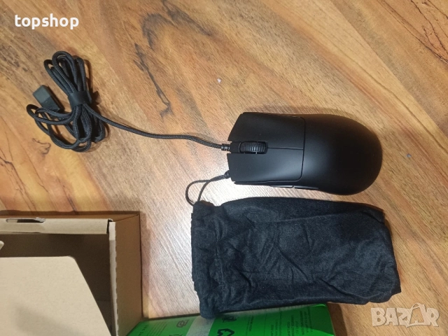 Нова Геймърска мишка Razer Deathadder V3 RZ01-0464, черна, кабелна, лека, ергономична, снимка 6 - Клавиатури и мишки - 51636339