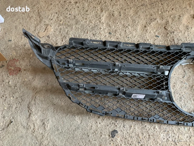 Решетка за Мерцедес W205 , снимка 6 - Части - 50823540