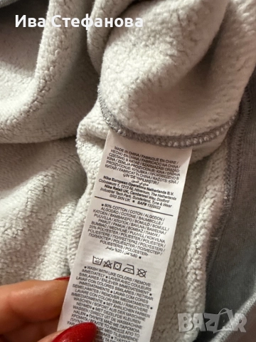 Спортна дамска ватирана памук памучна сива блуза Nike nike 100% оригинал., снимка 4 - Спортни екипи - 52498007