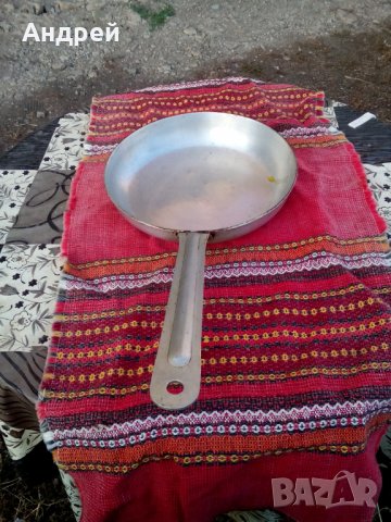 Стар алуминиев тиган #6, снимка 2 - Антикварни и старинни предмети - 27301358