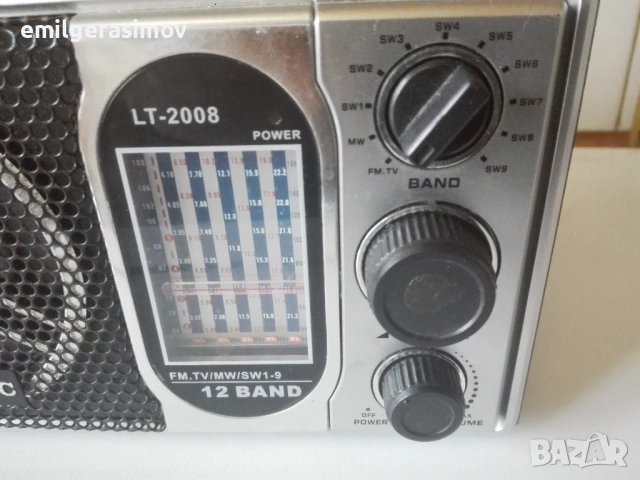  Радио GRUNDIG RF-150 , Радио LEOTEC и уокмен Tevion ., снимка 12 - Антикварни и старинни предмети - 51096483