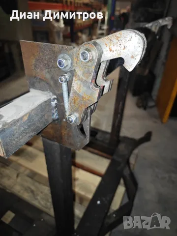 Двойна щипка за варели