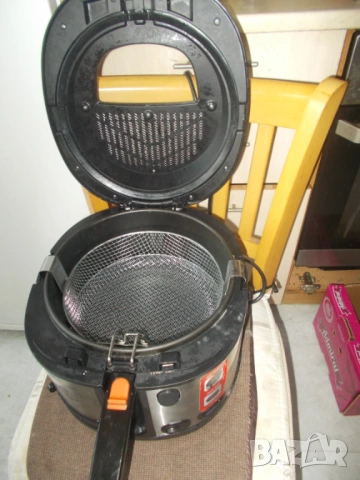 Фритюрник Тefal F 52-2, снимка 2 - Фритюрници - 53523659