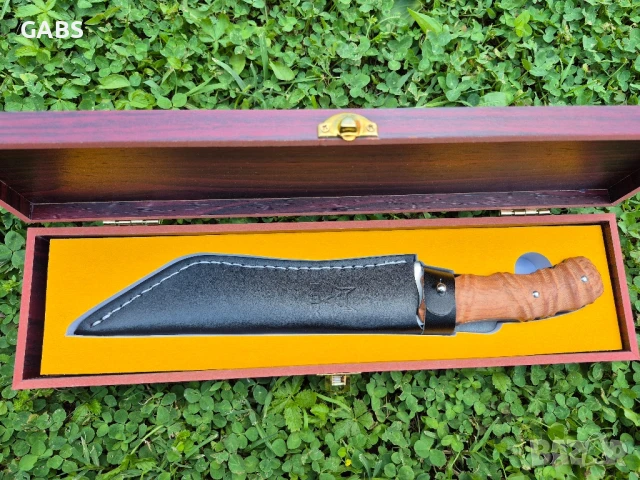 Голям ловен нож FOX в дървена подаръчна кутия, снимка 2 - Ножове - 50466119