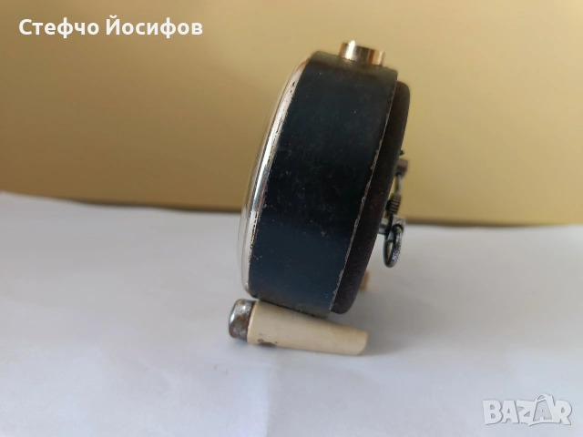 Будилник Слава, снимка 4 - Антикварни и старинни предмети - 53378768