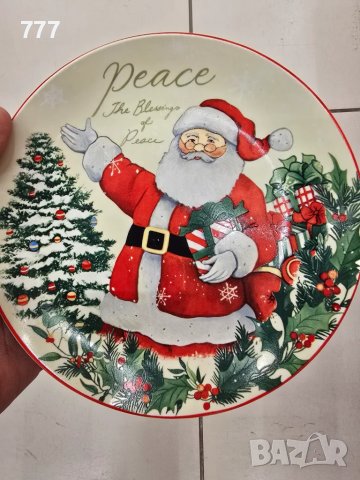 Коледни чинии 19 см, снимка 2 - Чинии - 48131330