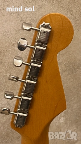 Fender Japan Stratocaster Jimi Hendrix style Right-Handed MIJ Хендрикс, снимка 10 - Китари - 53527233
