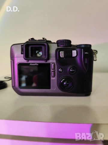 Фотоапарат Fujifilm FinePix S602 Zoom, снимка 5 - Фотоапарати - 53172660