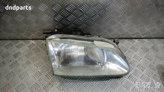 Десен фар Renault Megane 1998г.	