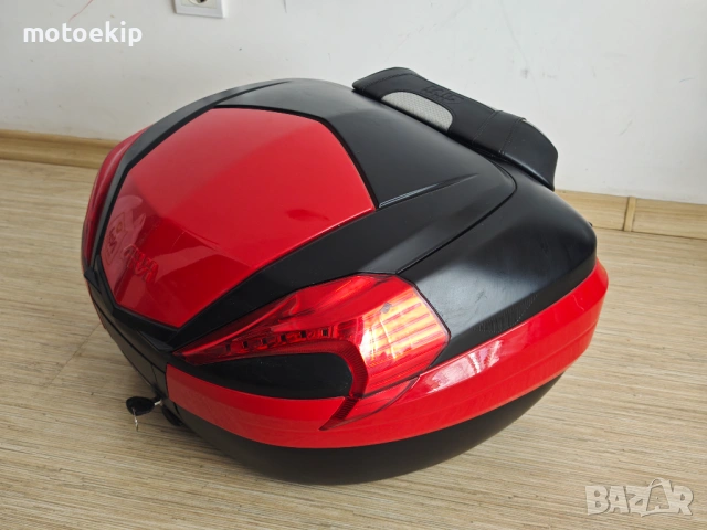 Куфар за мотор Givi V56 NN Maxia 4, Monokey 56L - V56NN, снимка 6 - Аксесоари и консумативи - 53008913