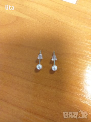 Нежни перлени обеци