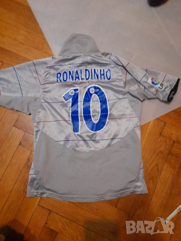 футболни фланелки, снимка 3 - Фен артикули - 34618856