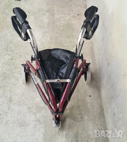 Проходилка с три колела от легирана стомана Drive W009BLR с чанта - бордо, снимка 4 - Ролатори - 50753074